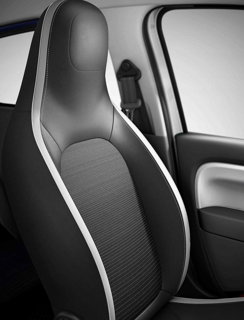 トゥインゴ テンポ_シート　.jpg